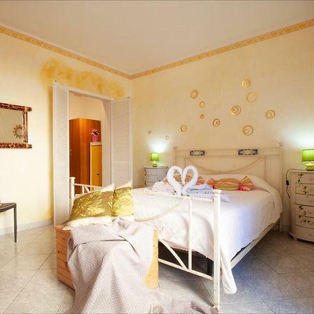 B&B Lety Alghero Bagian luar foto