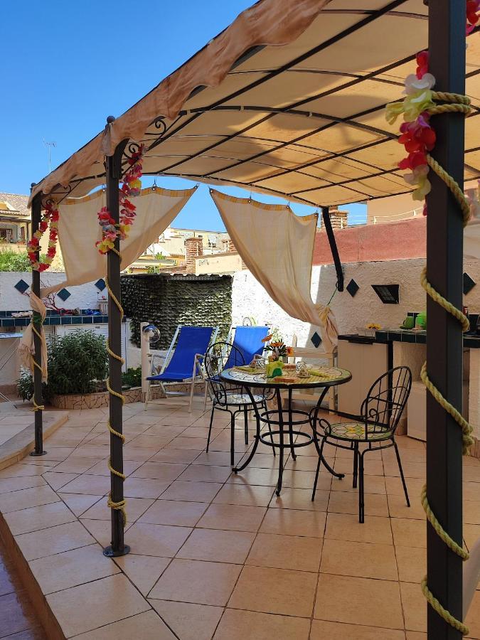 B&B Lety Alghero Bagian luar foto