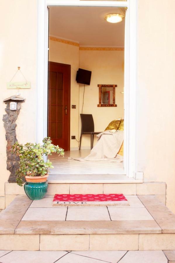 B&B Lety Alghero Bagian luar foto