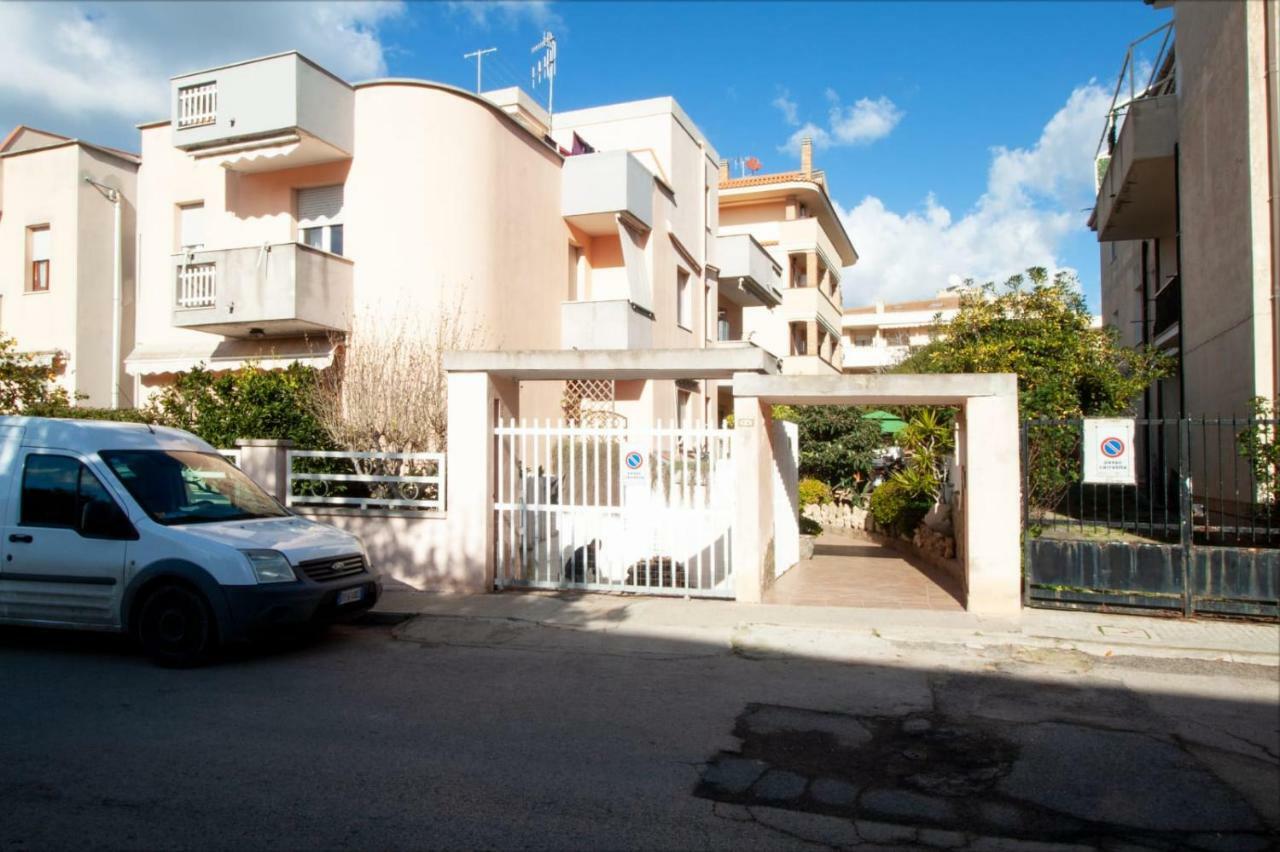 B&B Lety Alghero Bagian luar foto